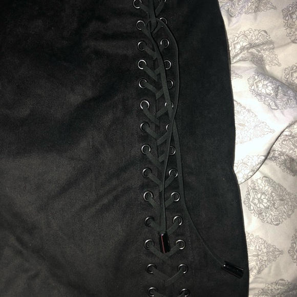 ⚡️BOOHOO black suede lace up skirt⚡️ - Picture 7 of 10